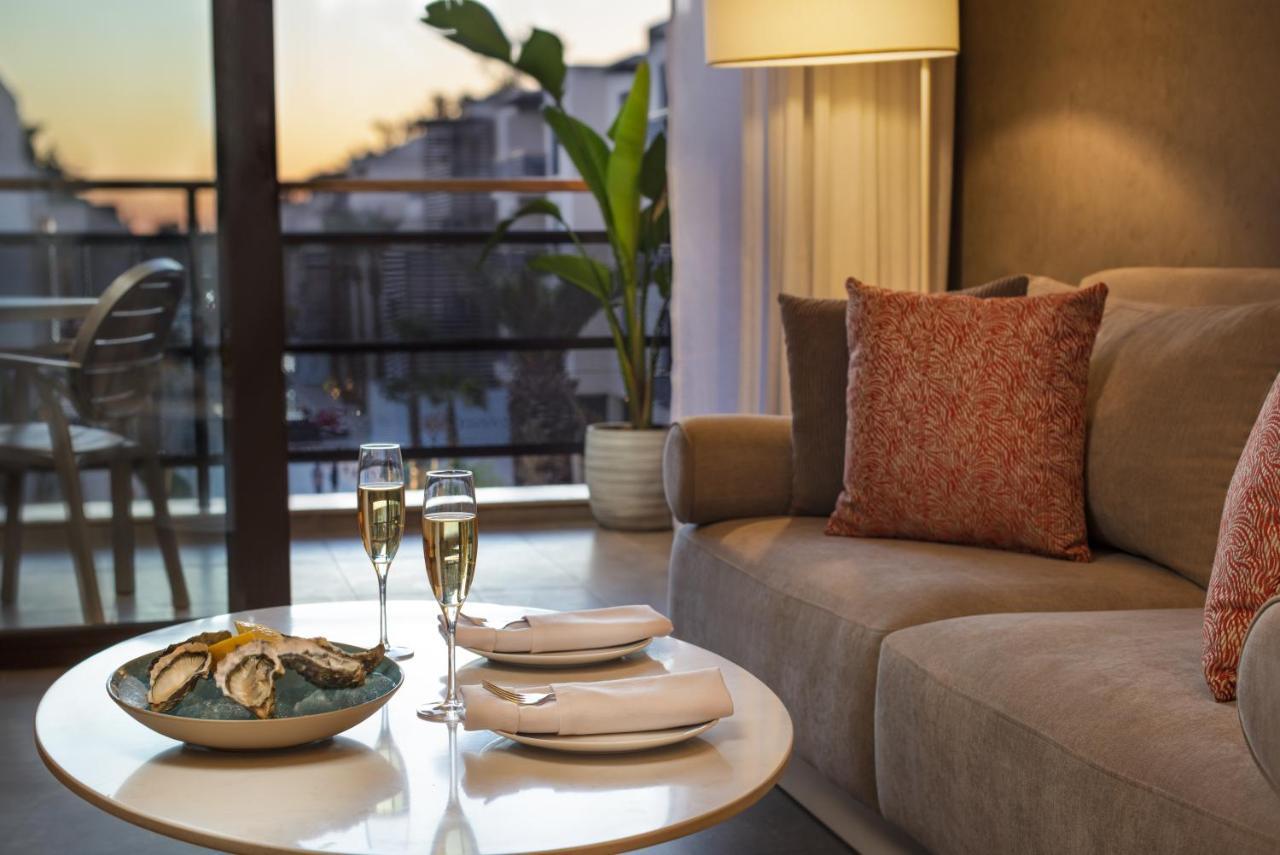 CR Junior Suite Avenue