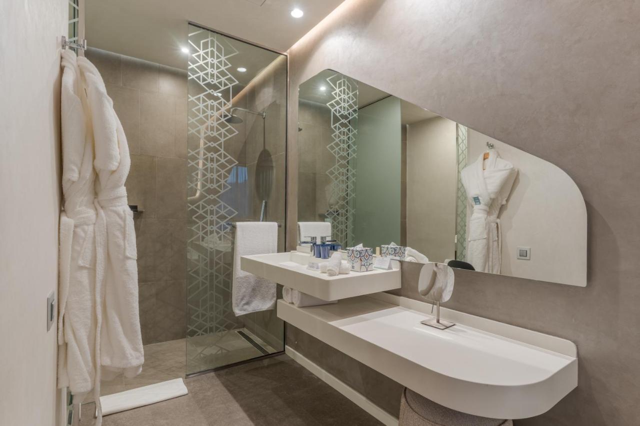 CR Junior Suite Avenue